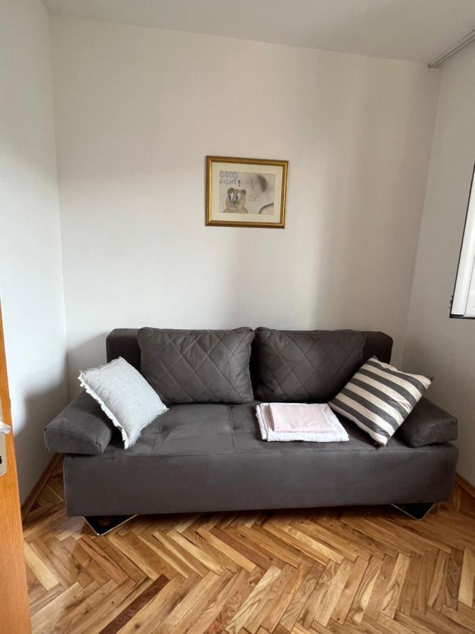 Ksenia Guesthouse Apartments And Studios Budva Buitenkant foto
