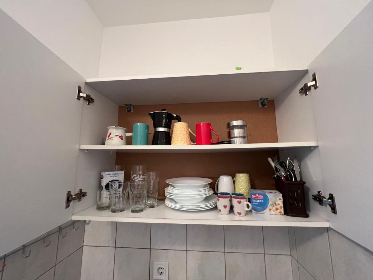 Ksenia Guesthouse Apartments And Studios Budva Buitenkant foto